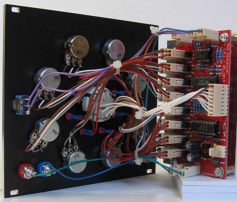 Modulation Sequencer back view