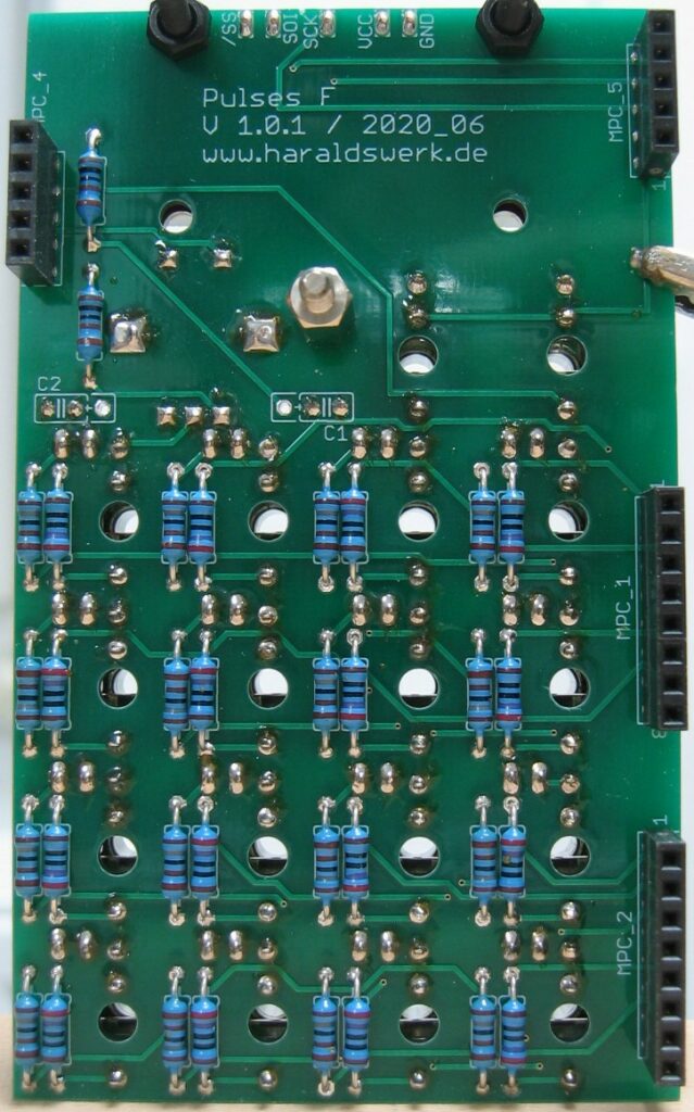 BPM Generator 20..2400 BPM with dividers: Populated control PCB backside